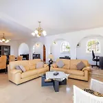 Laban Crab Island * פוארטו דה סנטיאגו
