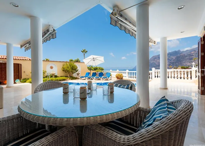 Laban Crab Island Apartment