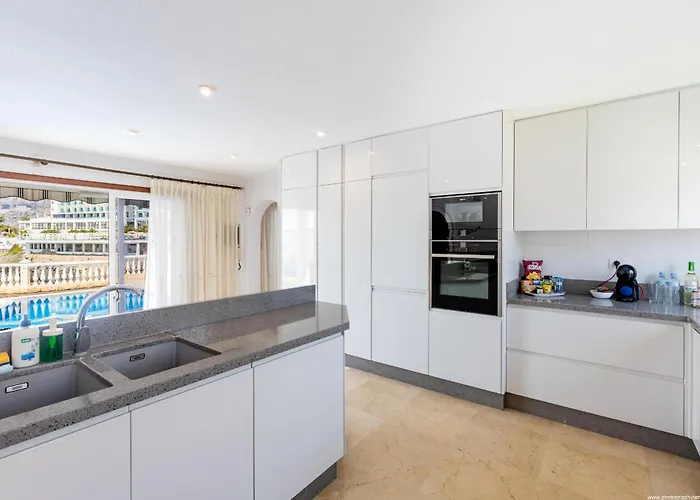 Laban Crab Island Apartment Puerto de Santiago (Tenerife)